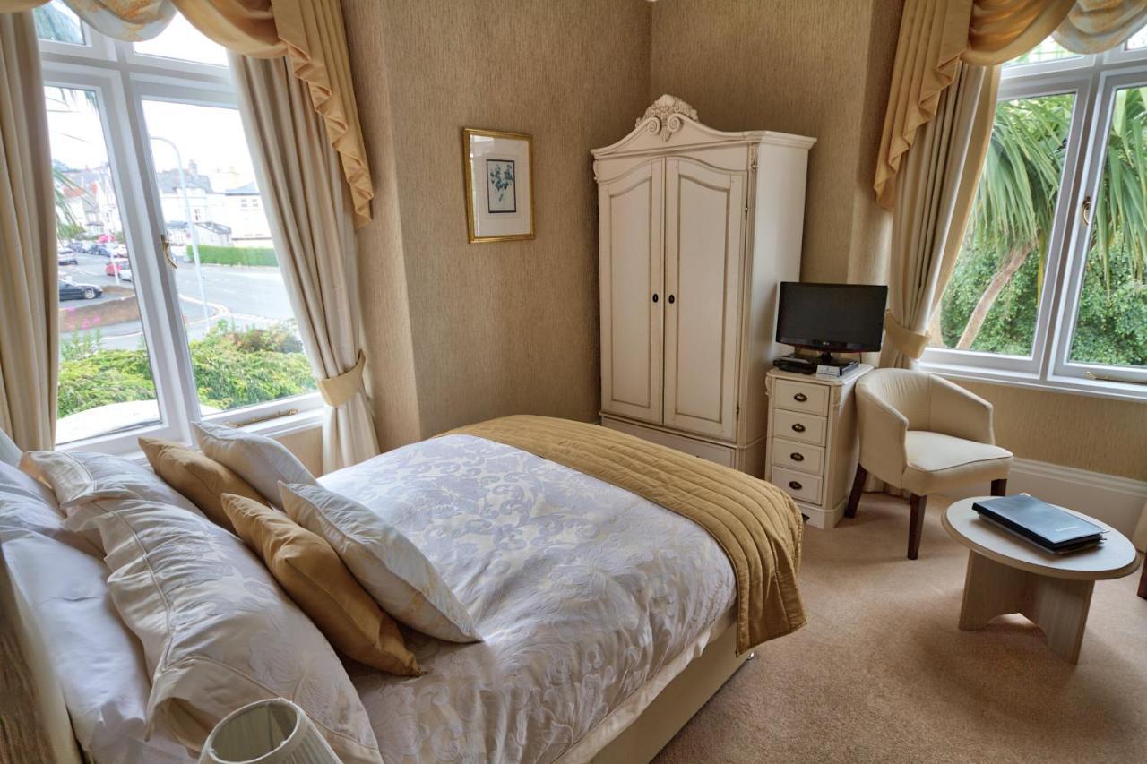 Holcombe House Guest House Llandudno Zewnętrze zdjęcie